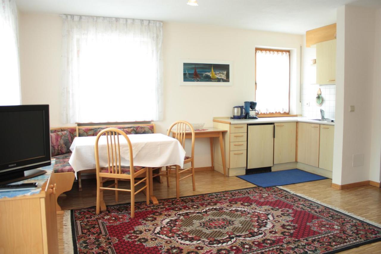 Appartement Prieth Reschen Zimmer foto